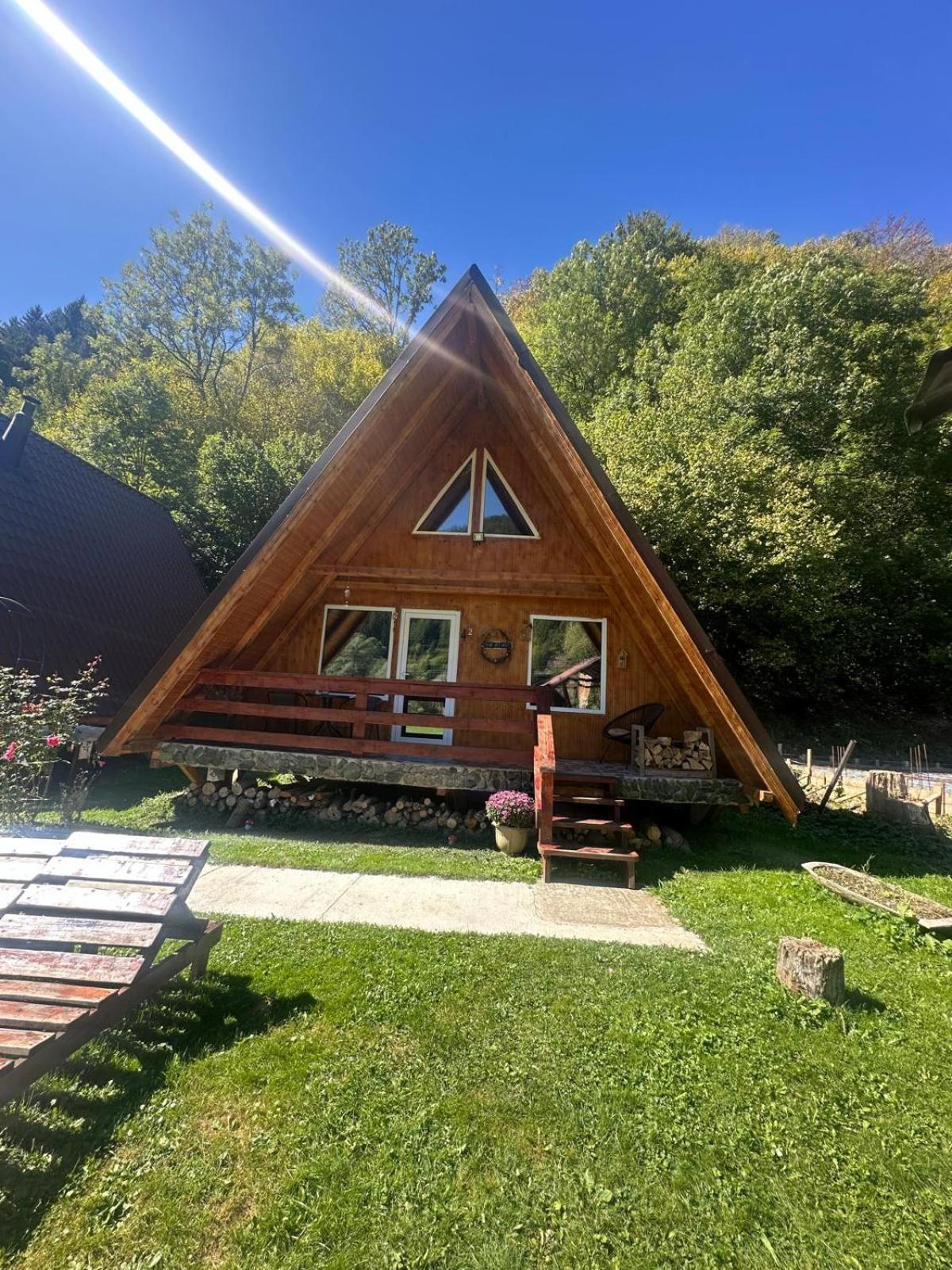 Cabanutze Satic Villa Rucăr Exterior photo